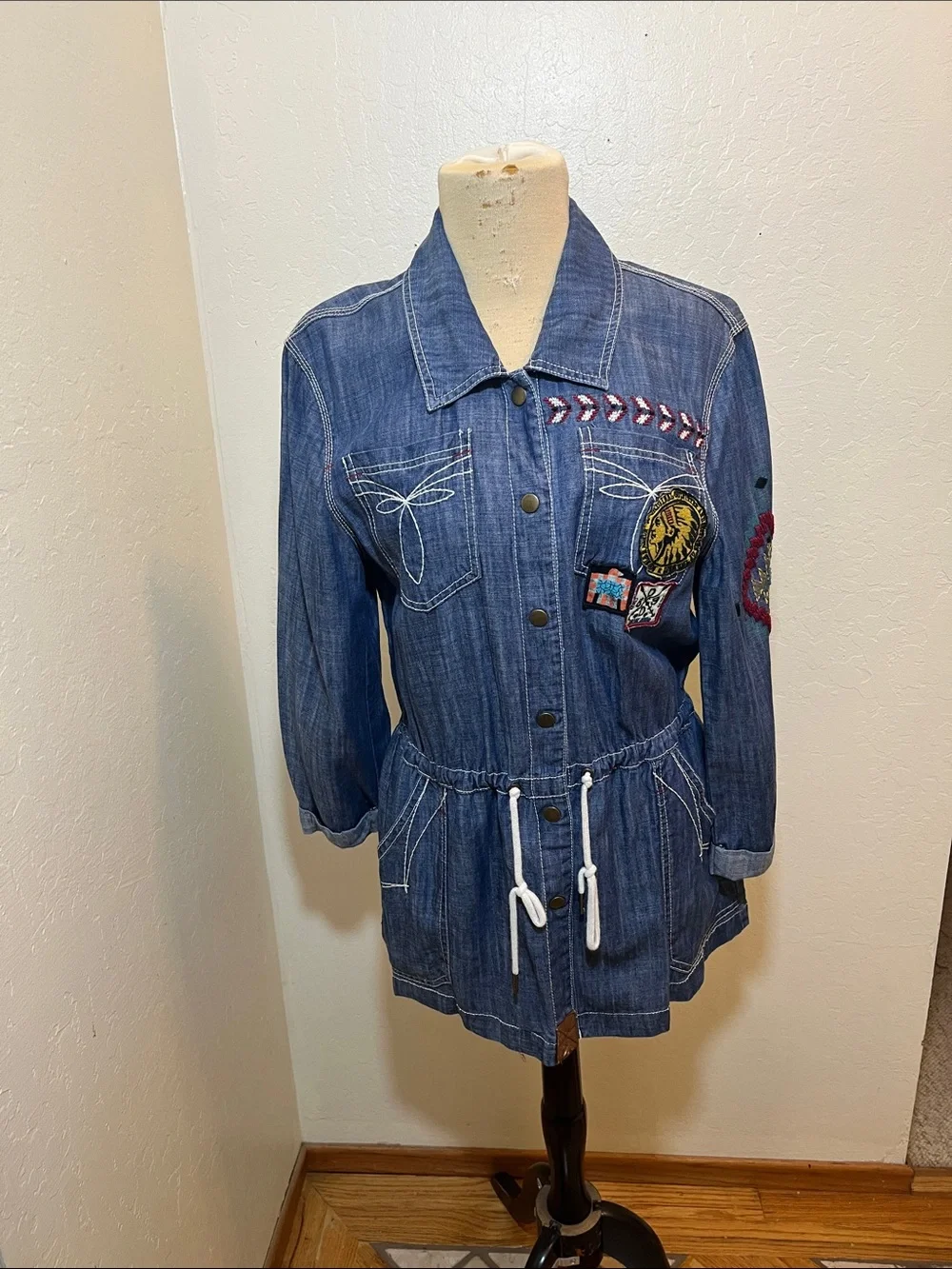 Double D Ranch Embroidered Denim Jacket - Blue Size Medium. - Picture 1 of 12